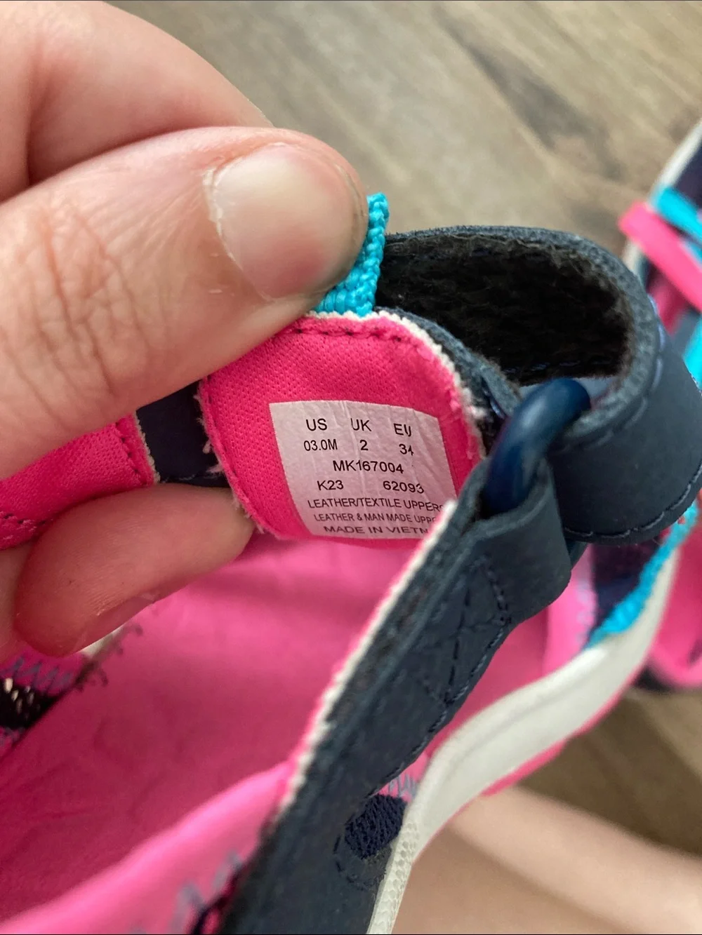Merrell Kids Pink and Teal Sport Sandals Sz 3